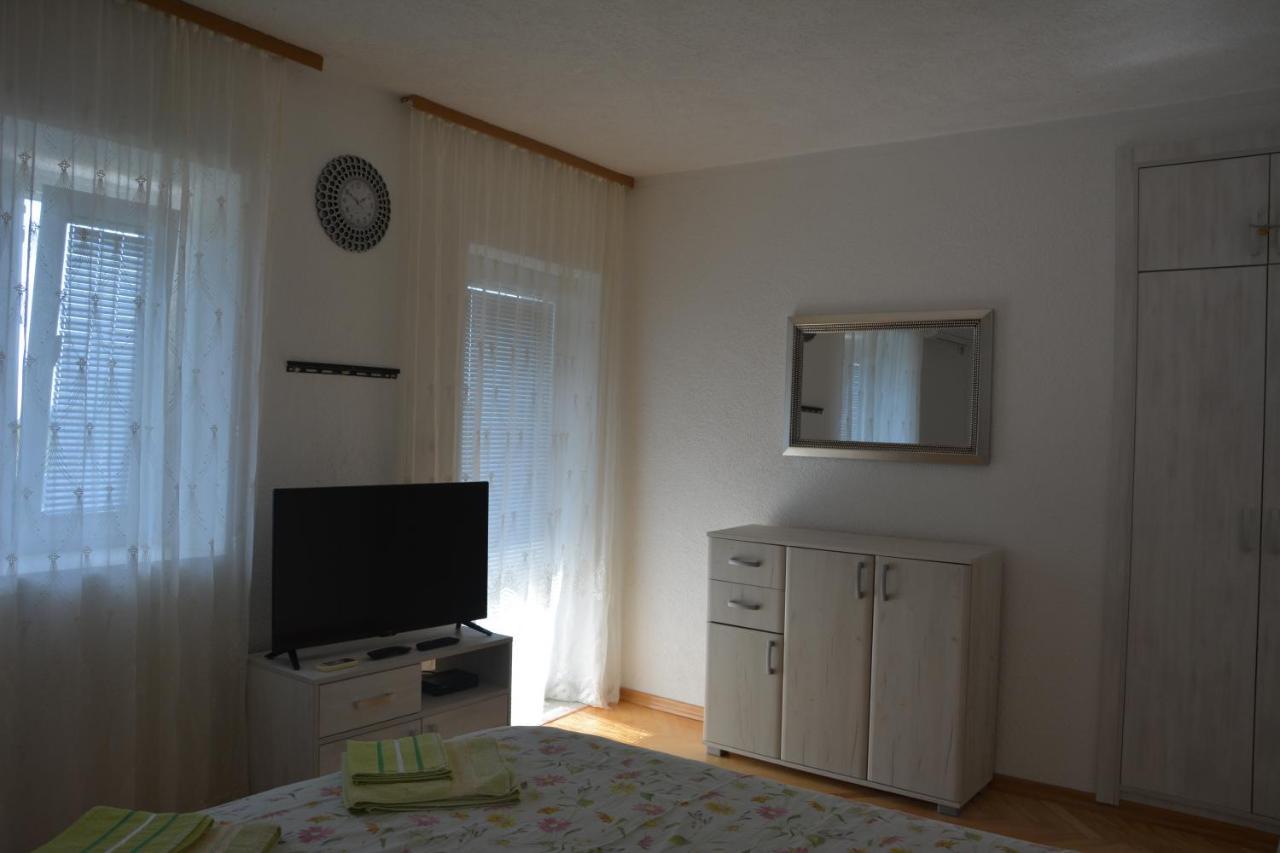 Apartments Djedovic 2 Petrovazzo Esterno foto