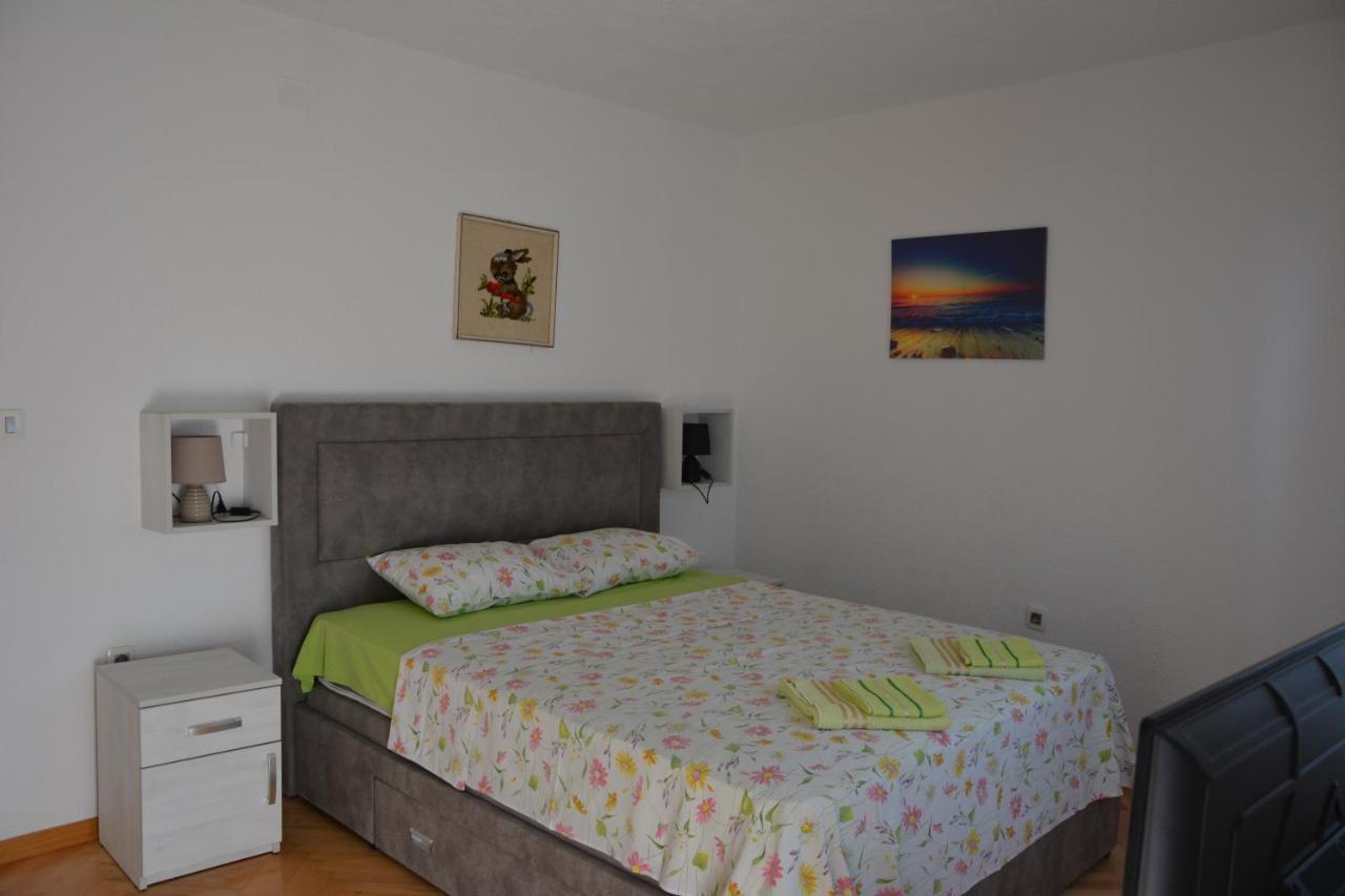 Apartments Djedovic 2 Petrovazzo Esterno foto