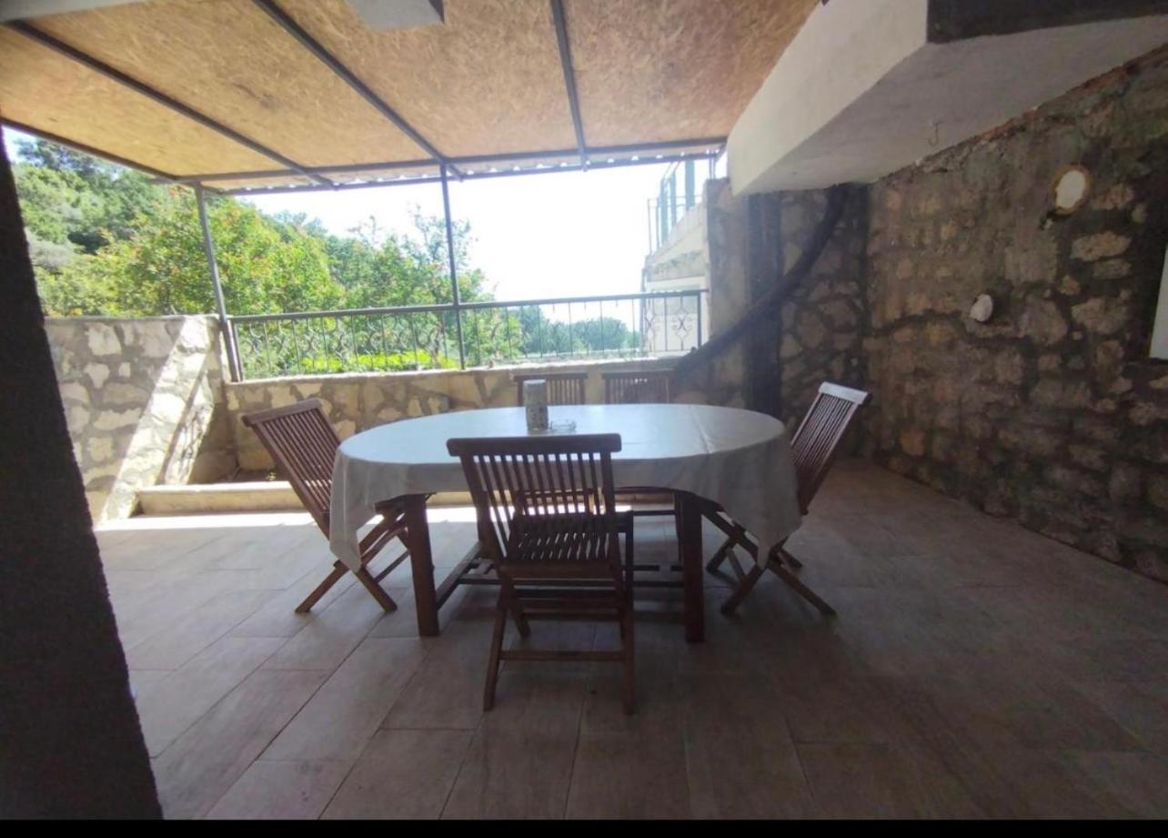 Apartments Djedovic 2 Petrovazzo Esterno foto